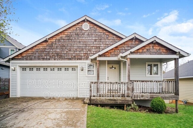 Primary Photo - 18624 Van Fleet Ave