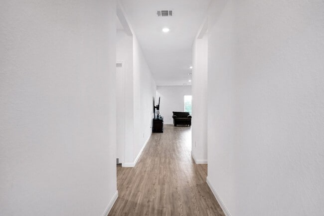 Building Photo - ***APPLICATION CURRENTLY UNDER REVIEW***Ca...