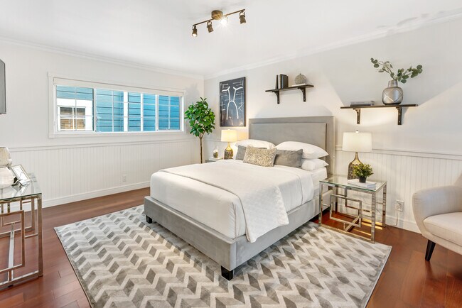 Building Photo - 7726 W 79th St