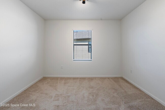 Building Photo - 3085 Cerulean Ct
