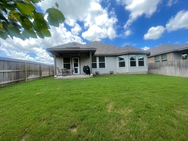 Building Photo - 10741 Yellowtail Blvd