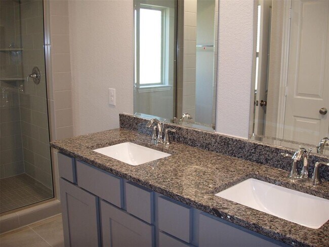 Building Photo - 210 Moon Dance Ct