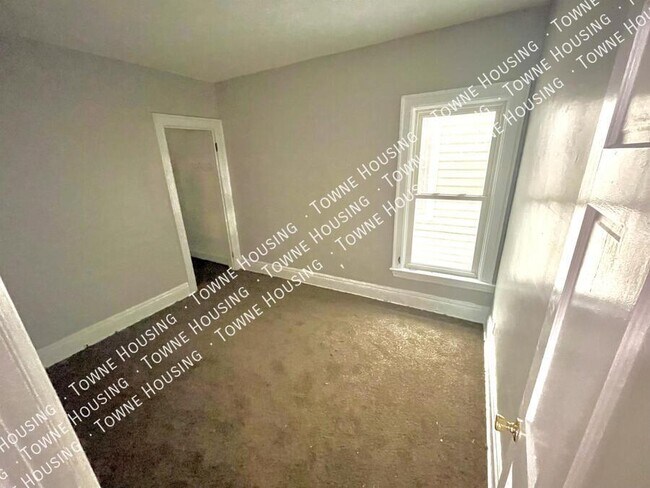 Building Photo - 39 Aldrich Pl