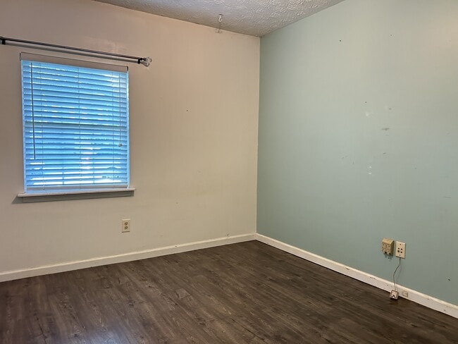 Building Photo - 457 Channing Way