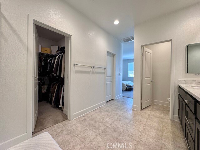 Building Photo - 38572 Rosegate Pl