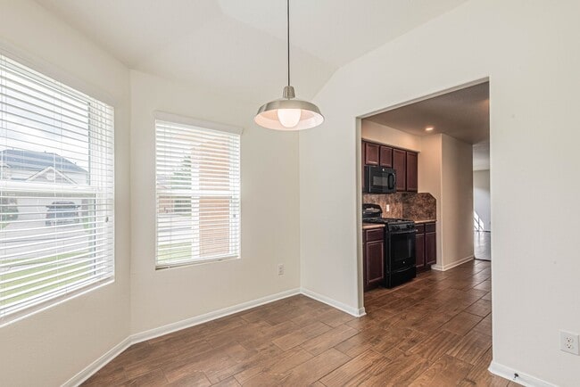 Building Photo - 16836 Northern Flicker Trail