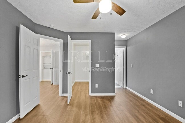 Building Photo - 8439 Grand Trevi Dr