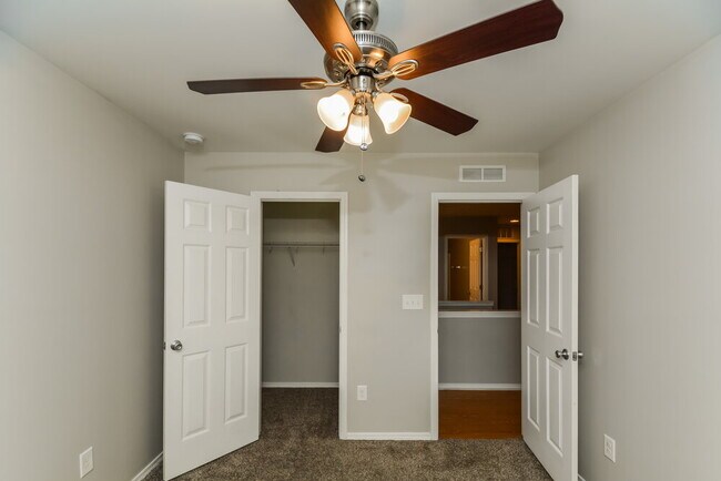 Building Photo - 4912 Sweet Shade Trail
