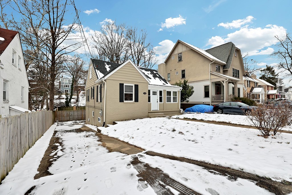 Building Photo - 608 N Abingdon St