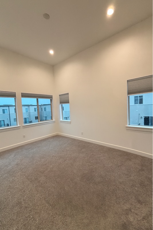 Building Photo - 6 Beebe Ln