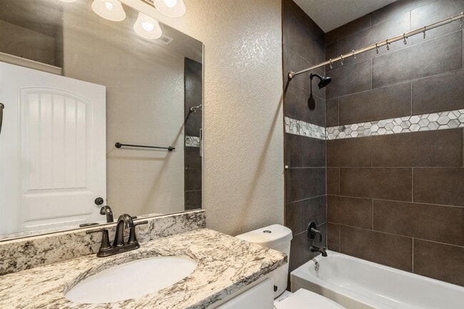 Building Photo - 122 Little Bighorn Trl