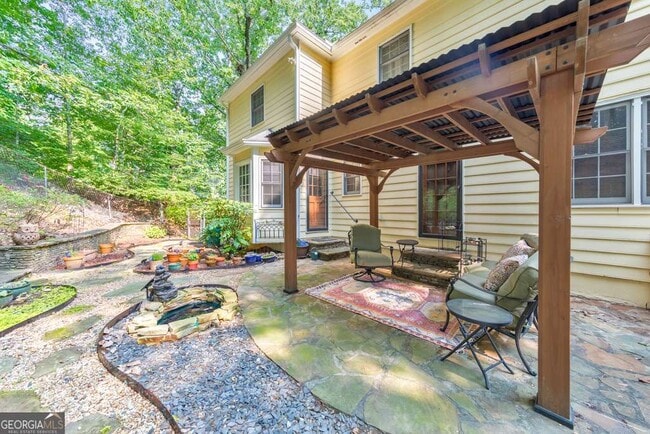 Building Photo - 1502 Rockcrest Way