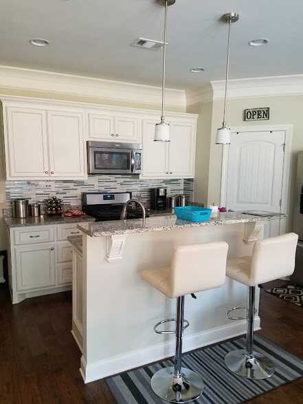 Building Photo - 3060 Olde Towne Pky
