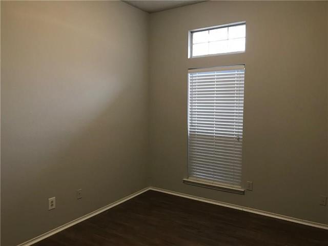 Building Photo - 931 Rolling Meadows Dr