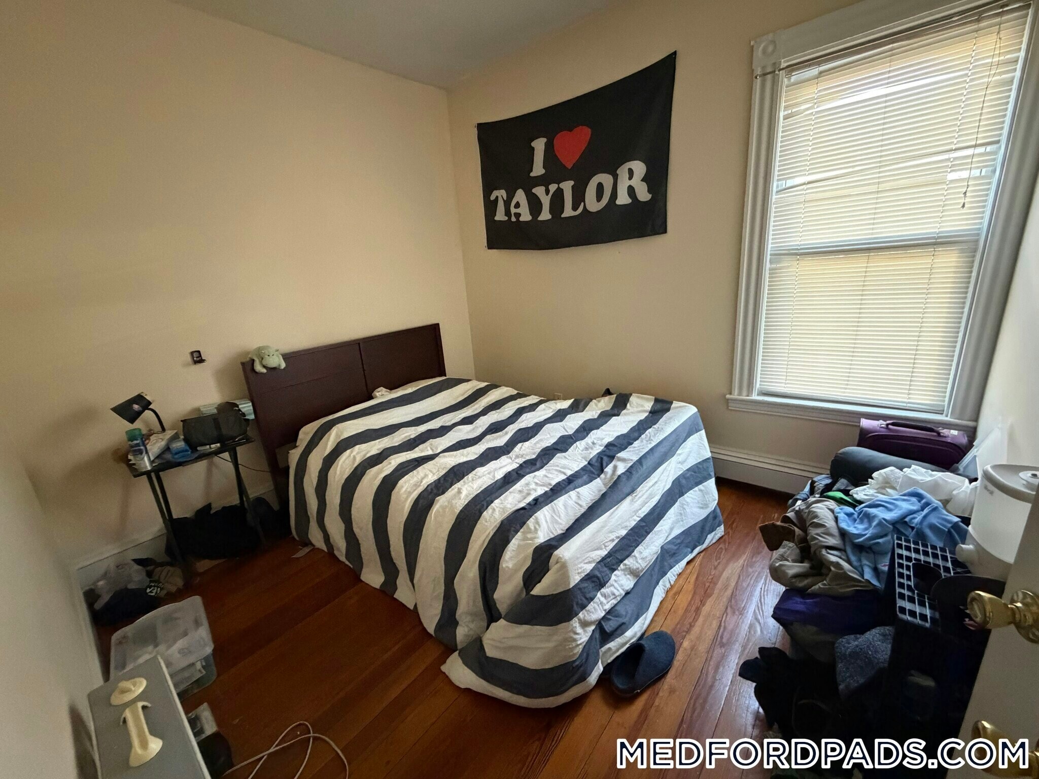 Building Photo - 68 Winchester St