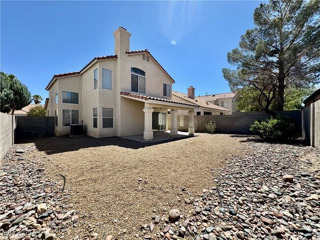 Building Photo - 1828 Badger Canyon Ave