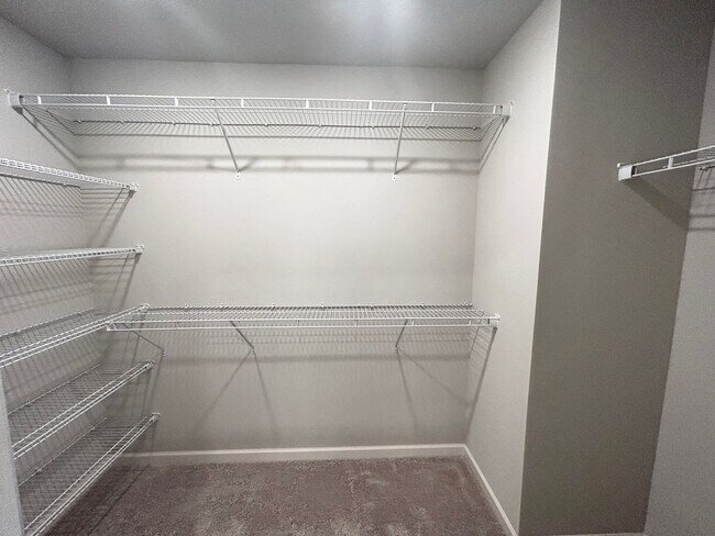 Building Photo - New 4 Bedroom North Plains Home!!!