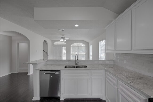 Building Photo - 14605 Ophiuchus Ct