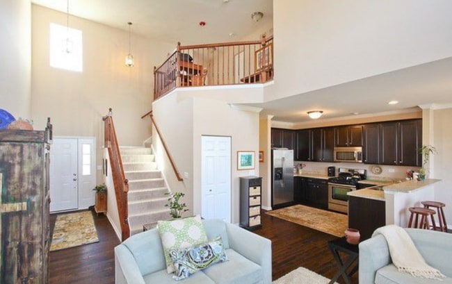 Building Photo - 1034 Ravendale Ct