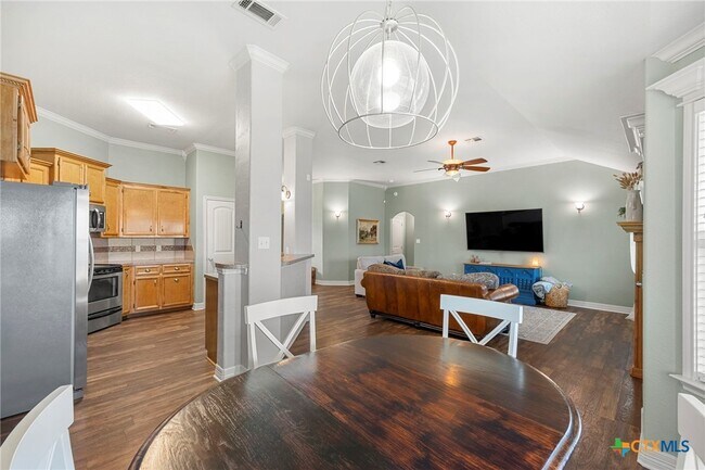 Building Photo - 4704 Bear River Trl