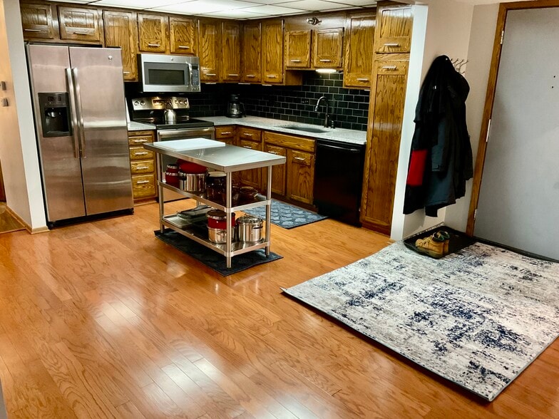 Building Photo - 2100 Valkyrie Dr NW