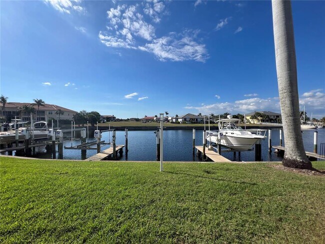 Building Photo - 3251 White Ibis Ct