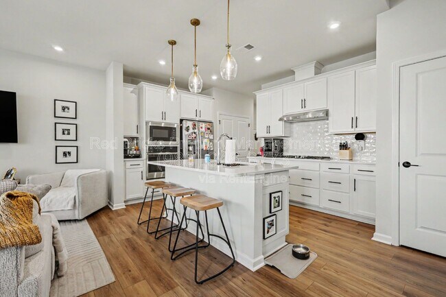 Building Photo - 8809 Arrington Hall