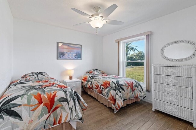 Building Photo - 6460 Blueberry Dr