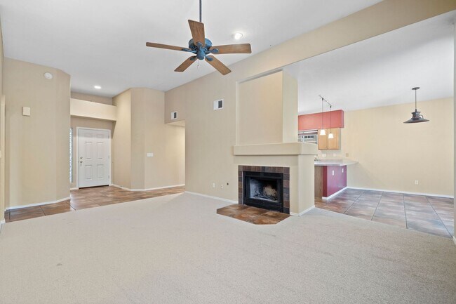 Building Photo - Santa Fe Home in Silverado Hills with Pool!