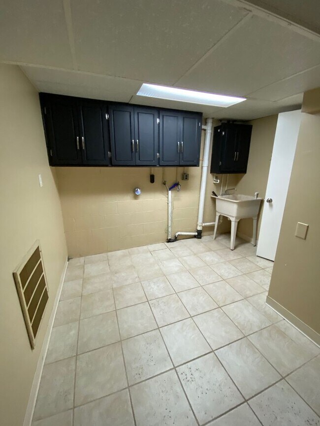 Building Photo - 4 bedroom home in Chuckey TN