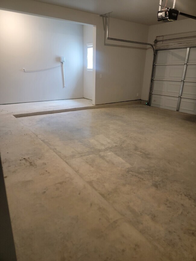 Building Photo - 3130 Boulder Rdg Dr