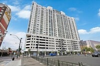 Building Photo - Luxury High-Rise Condo on Downtown Fremont Street!