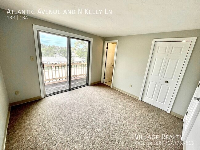 Building Photo - Budget-Friendly newly-remodeled 1-bed with...