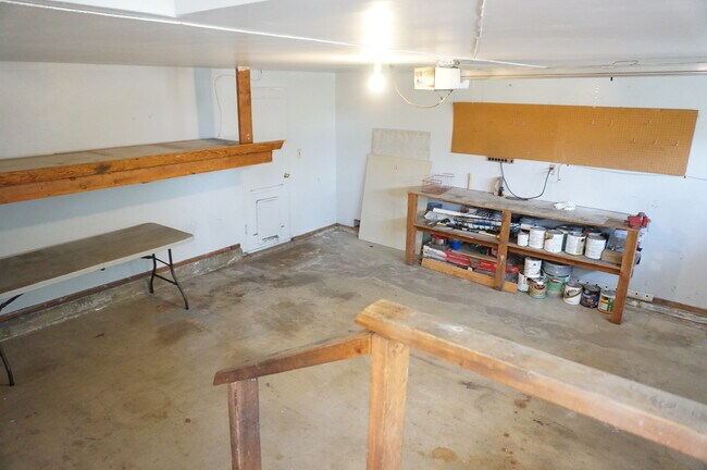 Building Photo - 3153 Orange Ave