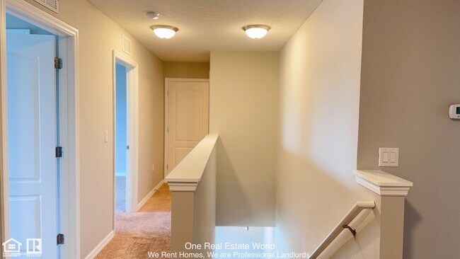 Building Photo - 362 Nova Dr