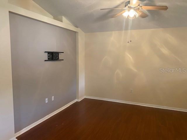 Building Photo - 6309 Rosefinch Ct
