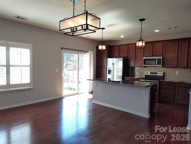 Building Photo - 15257 Wrights Crossing Dr