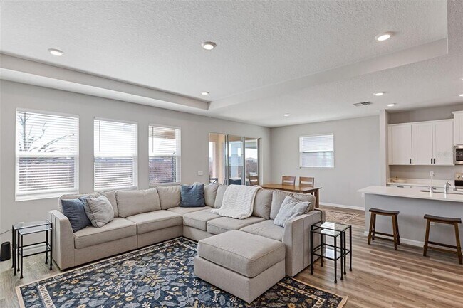 Building Photo - 3310 Amber Waves Dr