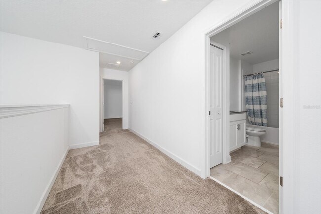 Building Photo - 11328 Listening Dr