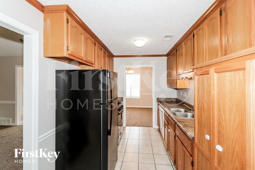 Building Photo - 7367 Old Dominion Ct