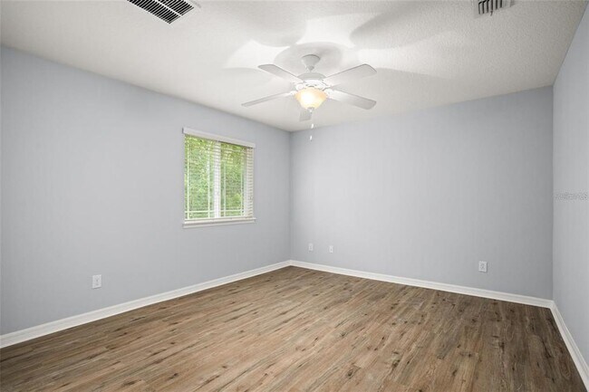 Building Photo - 2161 Cypress Villas Dr