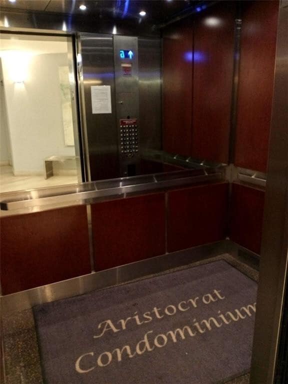 Building Photo - 1200 Hibiscus Ave