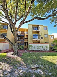 Building Photo - Beautiful 1 Bedroom + Den at Village Creek