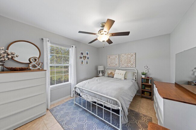 Building Photo - 4405 Southminster Cir