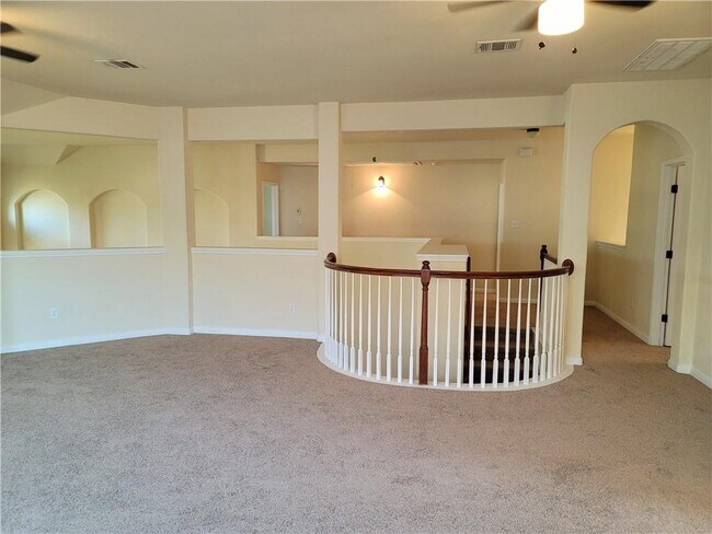 Building Photo - 2103 Ariella Dr