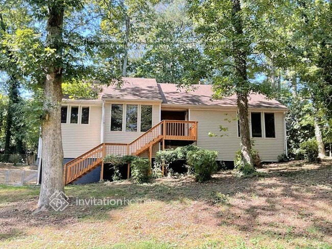 Building Photo - 4584 Forest Green Dr