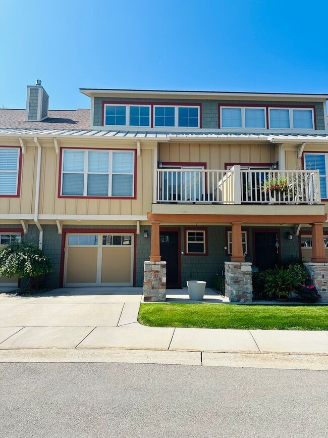Primary Photo - Experience Elevated Living with West Bay V...