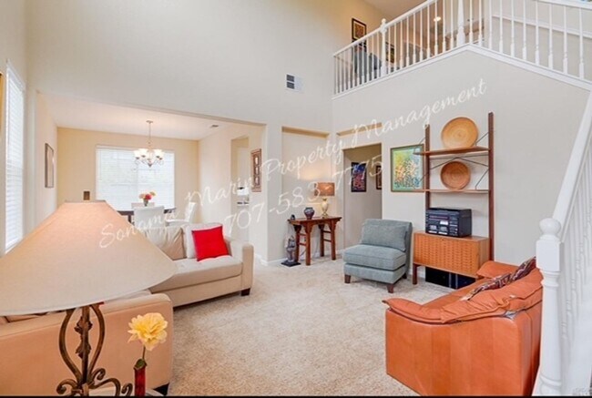 Building Photo - 4 Bedroom Home Corner Lot ~ 1 bedroom on 1st evel ~ 3 Full Bathrooms