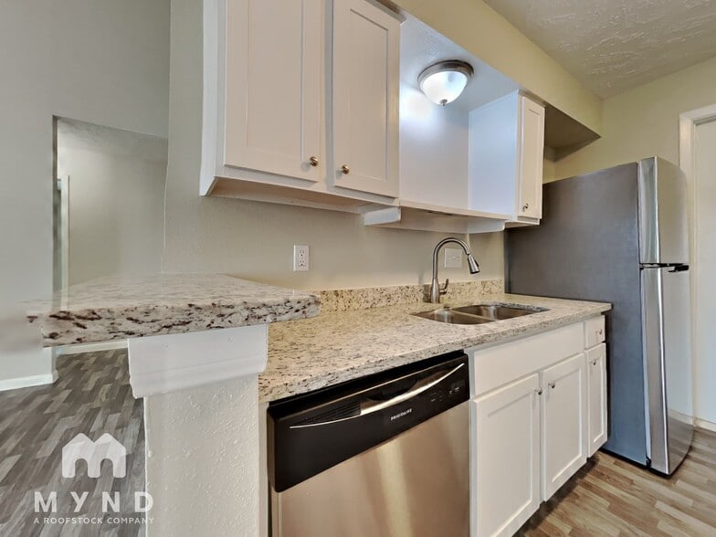 Building Photo - 3603 Tamfield Dr