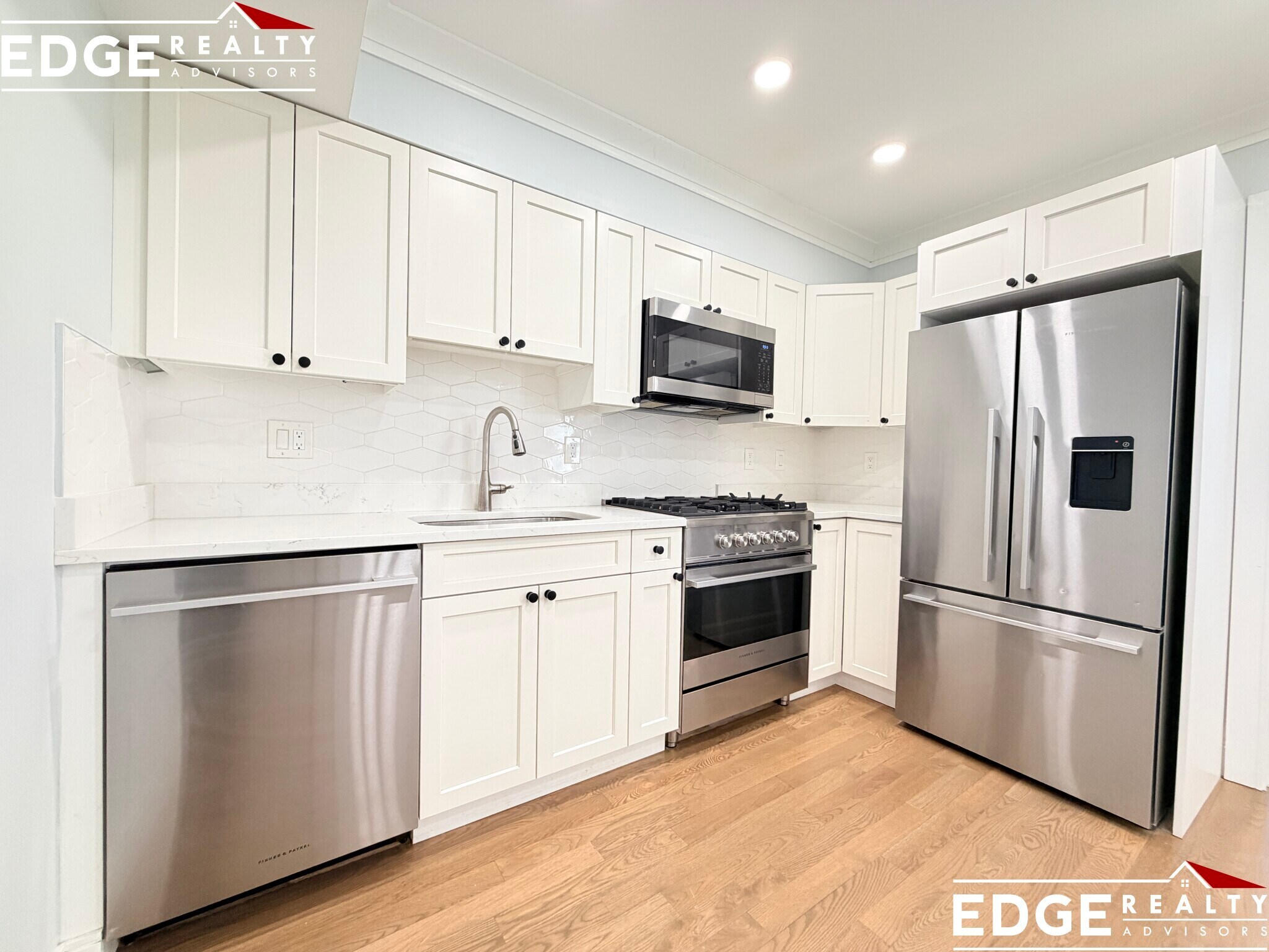 Building Photo - 16 Lopez Ave